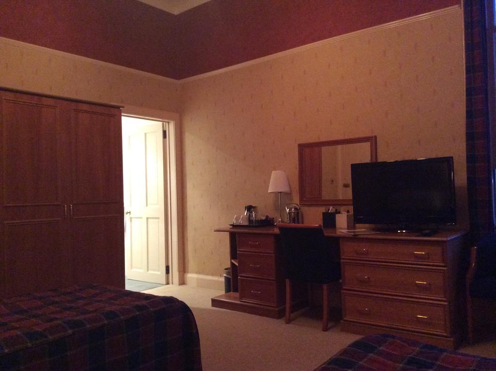 Taychreggan Hotel Dundee Rum bild