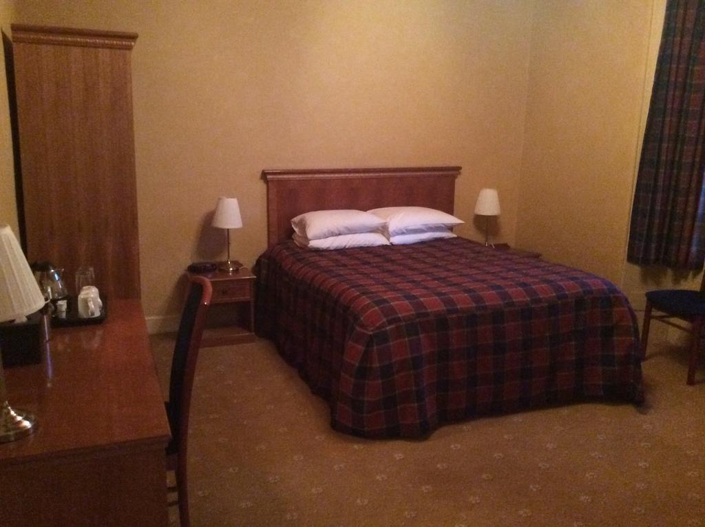 Taychreggan Hotel Dundee Rum bild